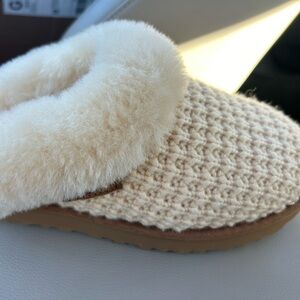 Brand New Ugg Slippers Size 6